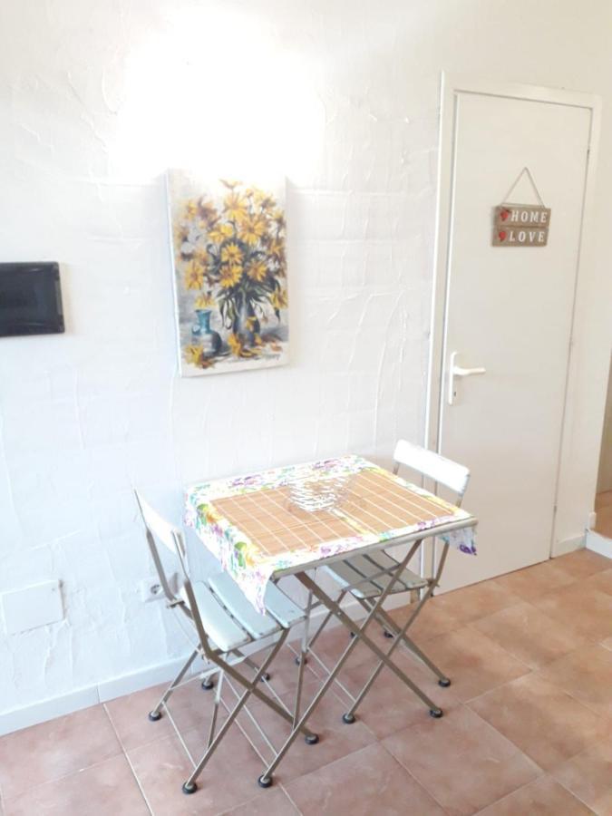 Monolocale Arianna Con Giardino Privato E Piscina Apartment Olbia Exterior photo